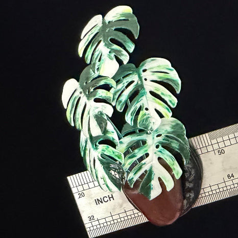 Handmade monstera potted plant resin clay fridge magnet in brown pot with size reference ruler on black background – Sylva Garden