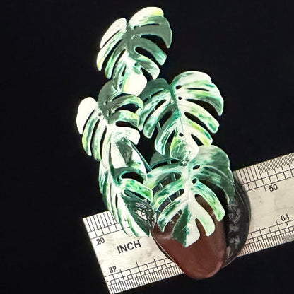 Handmade monstera potted plant resin clay fridge magnet in brown pot with size reference ruler on black background – Sylva Garden