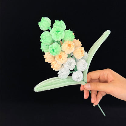 Pipe cleaner grape hyacinth — Mint pastel stem, handmade chenille wire everlasting floral decor